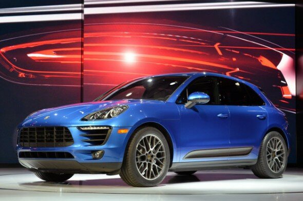 03-2014-porsche-macan-s-la-1